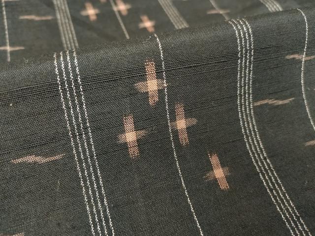 平和屋着物▽上質な紬 単衣 絣間道 黒地 正絹 逸品 DAAX3085az