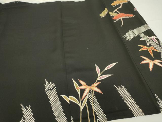 平和屋着物●豪華黒留袖　駒刺繍　籬松文　金糸　正絹　逸品　DAAX3780az