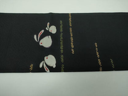平和屋着物●九寸名古屋帯 月兎 黒地 正絹 逸品 DAAX4055ps