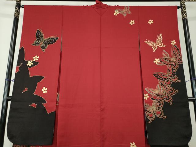 平和屋着物●豪華振袖 舞蝶文 シルエット 金彩 正絹 逸品 DAAX4069ps