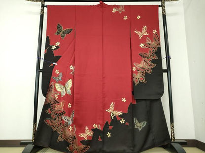 平和屋着物●豪華振袖 舞蝶文 シルエット 金彩 正絹 逸品 DAAX4069ps
