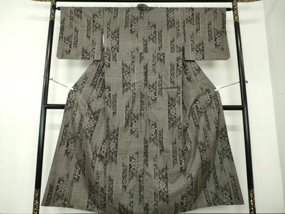 平和屋着物●本場大島紬 7マルキ 草花文 正絹 逸品 DAAX4089ps