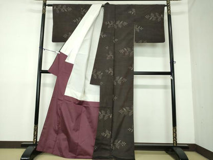 平和屋着物●上質な紬　枝花文　正絹　逸品　DAAX4965ps