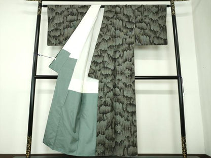 平和屋着物●本場大島紬　9マルキ　霞文　正絹　逸品　DAAX4996ps