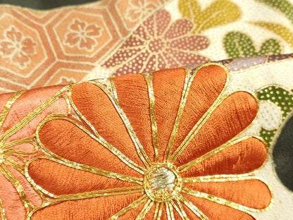 平和屋着物■豪華黒留袖　駒刺繍　吉祥花文　金彩　正絹　逸品　DAAX5295cd