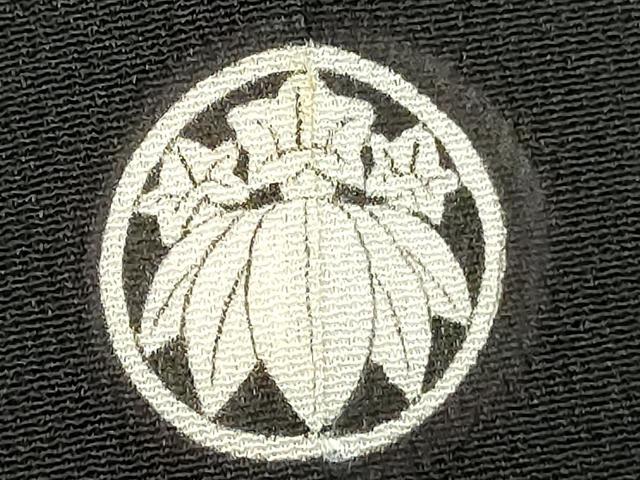 平和屋着物■豪華黒留袖　刺繍　群鶴吉祥松文　金彩　正絹　逸品　DAAX5298cd