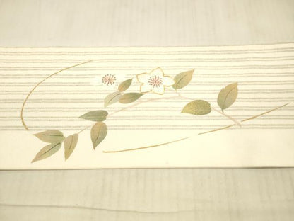 平和屋着物●九寸名古屋帯　手描き　駒刺繍　枝花文　金銀糸　正絹　逸品　DAAX5785cm