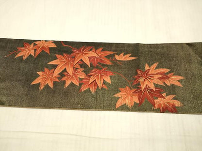 平和屋着物●アンティーク　大正ロマン　九寸名古屋帯　総手刺繍　枝葉文　楓　金糸　正絹　逸品　DAAX5812cm