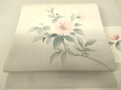 平和屋着物●塩瀬　九寸名古屋帯　手描き　枝花文　正絹　逸品　DAAX8422du