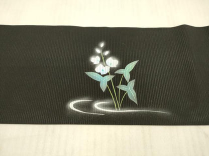 平和屋着物＊夏物 九寸名古屋帯 手描き 流水草花文 鷺 黒地 銀彩 正絹 逸品 DAAX8891cm