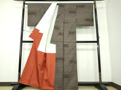 平和屋着物●本場大島紬 9マルキ 横段花文 正絹 逸品 未使用 DAAY1046ps