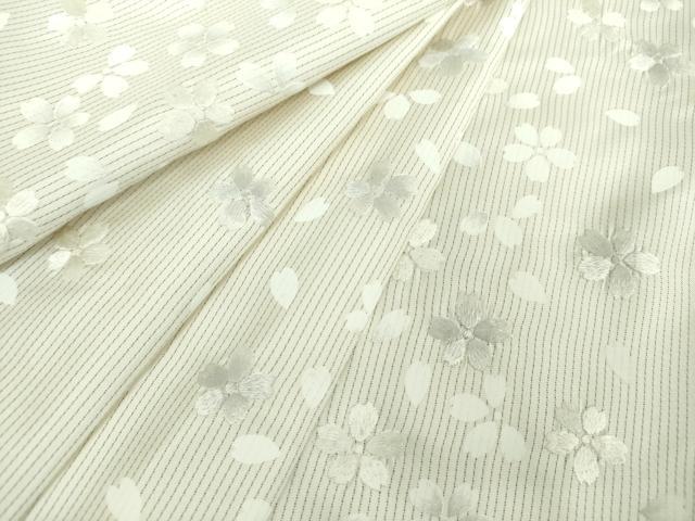 平和屋着物●本場縞大島紬　刺繍　舞桜　正絹　逸品　DAAY1060ps