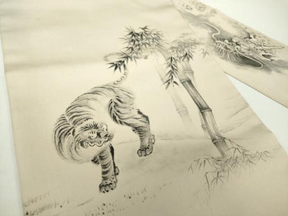 平和屋着物●塩瀬 九寸名古屋帯 手描き 龍虎 笹竹文 正絹 逸品 DAAY1196ps