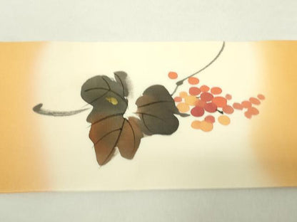 平和屋着物●塩瀬　九寸名古屋帯　作家物　手描き　葡萄蔦の葉文　金彩　正絹　逸品　DAAY1299ps