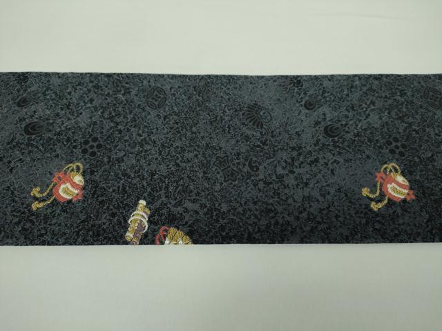 平和屋着物●九寸名古屋帯 宝尽くし 黒地 金糸 正絹 逸品 未使用 DAAY1371ps