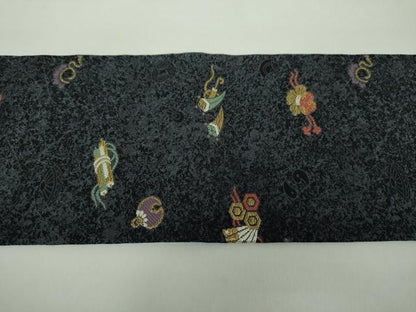 平和屋着物●九寸名古屋帯 宝尽くし 黒地 金糸 正絹 逸品 未使用 DAAY1371ps