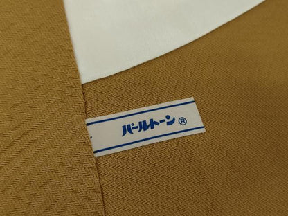 平和屋着物●上質な色無地　作家物　草花地紋　黄唐茶色　正絹　逸品　DAAY1412ps