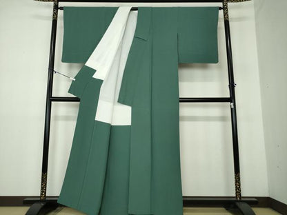 平和屋着物●上質な色無地 虫襖色 正絹 逸品 DAAY1468ps