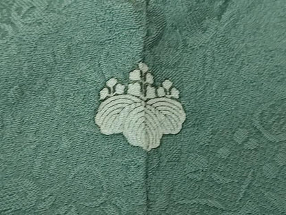 平和屋着物●上質な色無地 作家物 本草木染 草花地紋 錆鼠色 正絹 逸品 DAAY1492ps