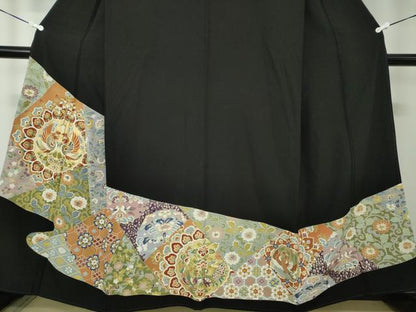 平和屋着物●豪華黒留袖　駒刺繍　正倉院鳳凰更紗花文　金彩　正絹　逸品　DAAY1513ps