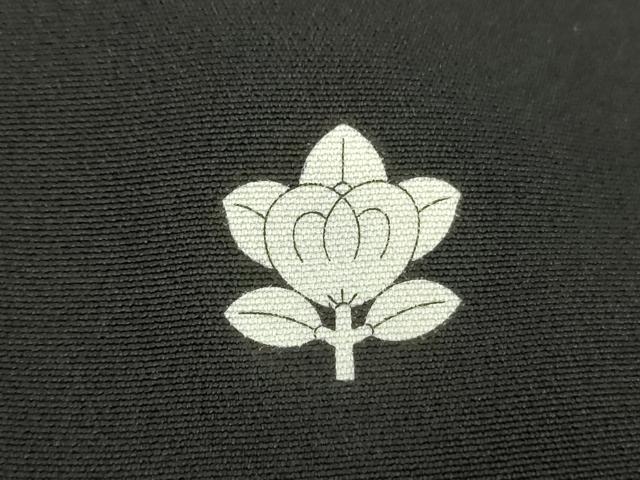 平和屋着物●豪華黒留袖　駒刺繍　正倉院鳳凰更紗花文　金彩　正絹　逸品　DAAY1513ps