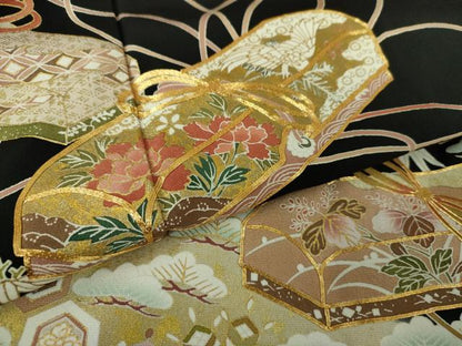平和屋着物●豪華黒留袖 作家物 駒刺繍 宝尽くし 文箱花文 暈し染め 金彩 正絹 逸品 DAAY1540ps