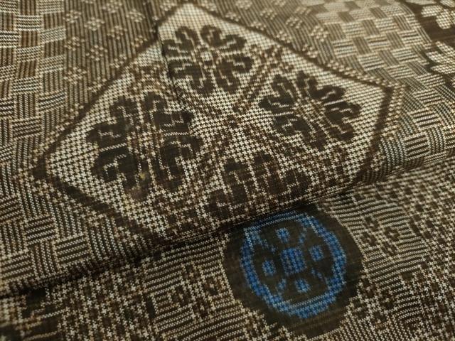 平和屋着物●本場大島紬 龍郷絣 花菱文 正絹 逸品 DAAY1709ps