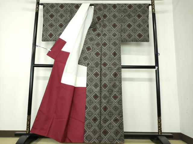 平和屋着物●本場大島紬 龍郷絣 花菱文 正絹 逸品 DAAY1717ps