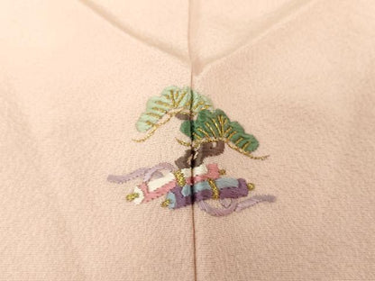 平和屋着物●八代 玉屋庄兵衛 訪問着 駒刺繍 総刺繍 宝尽くし 金糸 正絹 逸品 DAAY1782ps