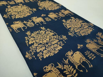 平和屋着物●龍村平蔵製 六通柄 本袋帯 羊花推朱錦 金糸 正絹 逸品 DAAY1951ps