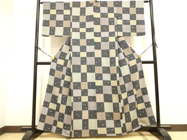 平和屋着物●上質な小紋　幾何学文様　正絹　逸品　DAAY2494op