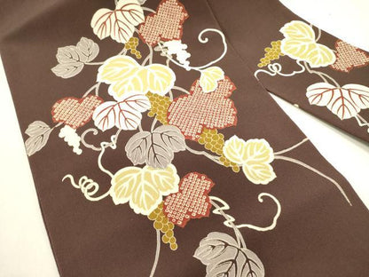 平和屋着物●九寸名古屋帯　葡萄蔦の葉　鬼しぼ縮緬　正絹　逸品　DAAY2684op