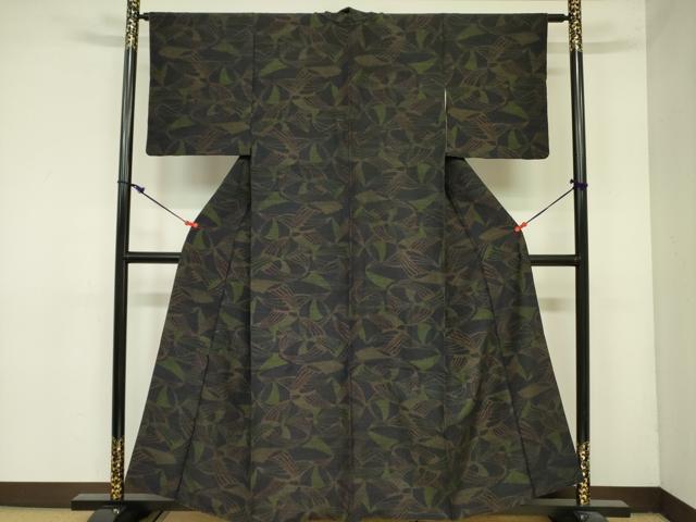 平和屋着物■上質な紬 草葉文 黒地 正絹 逸品 DAAY2878op