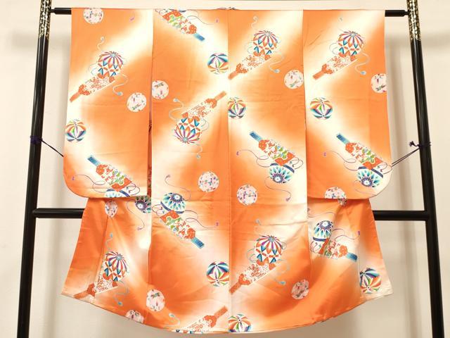 平和屋着物[]七五三　女の子　７歳　祝着　四つ身　羽子板　鞠花文　暈し染め　金彩　逸品　DAAY3093ma