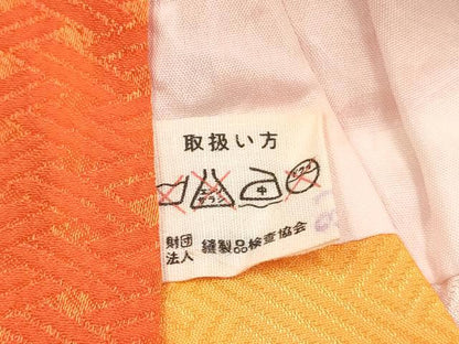 平和屋着物[]七五三　女の子　３歳　祝着　三つ身　駒刺繍　風景花文　洗える着物　DAAY3106ma