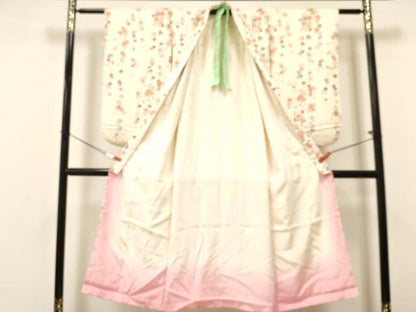 平和屋着物[]七五三　女の子　７歳　祝着　四つ身　立波花文　金彩　逸品　DAAY3117ma
