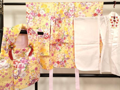 平和屋着物[]七五三　女の子　３歳　祝着　三つ身　長襦袢(単衣)・被布セット　鞠花蝶文　暈し染め　金彩　洗える着物　DAAY3143ma