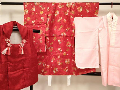 平和屋着物[]七五三　女の子　３歳　祝着　三つ身　長襦袢(単衣・半衿刺繍)・被布セット　鞠花丸文　金彩　逸品　DAAY3144ma