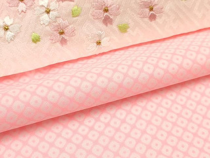 平和屋着物[]七五三　女の子　３歳　祝着　三つ身　長襦袢(単衣・半衿刺繍)・被布セット　鞠花丸文　金彩　逸品　DAAY3144ma