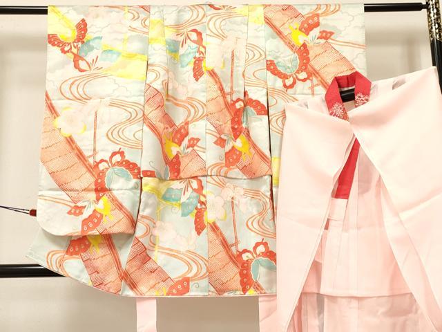 平和屋着物[]七五三　女の子　３歳　祝着　三つ身　長襦袢(単衣・半衿刺繍)セット　流水花蝶文　金彩　洗える着物　DAAY3154ma