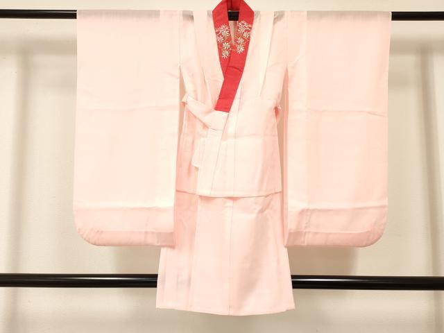 平和屋着物[]七五三　女の子　３歳　祝着　三つ身　長襦袢(単衣・半衿刺繍)セット　流水花蝶文　金彩　洗える着物　DAAY3154ma