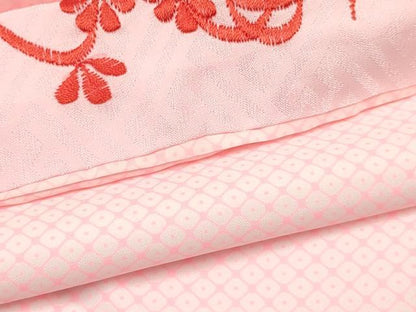 平和屋着物[]七五三　女の子　７歳　祝着　四つ身　襦袢(無双仕立て・半衿刺繍)セット　鞠花蝶文　暈し染め　金彩　逸品　DAAY3156ma