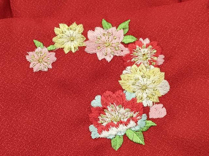 平和屋着物[]女の子　子供　被布　総刺繍　舞桜文　金糸　洗える着物　DAAY3167ma