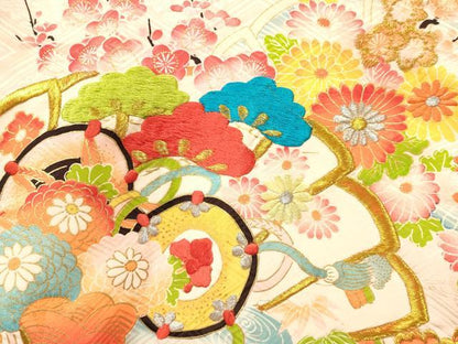 平和屋着物[]お宮参り　女の子　祝着　産着　初着　のしめ　刺繍　檜扇鼓花文　暈し染め　金彩　逸品　DAAY3170ma