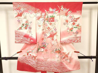 平和屋着物[]お宮参り　女の子　祝着　産着　初着　のしめ　飛鶴花文　暈し染め　金銀彩　逸品　DAAY3174ma
