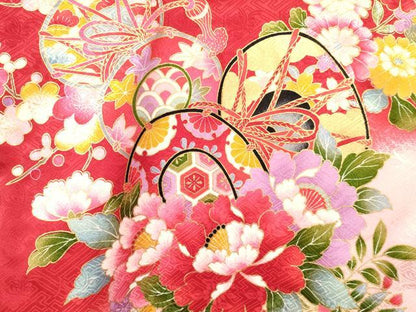 平和屋着物[]お宮参り　女の子　祝着　産着　初着　のしめ　御所車几帳鼓花蝶文　暈し染め　金彩　逸品　DAAY3176ma