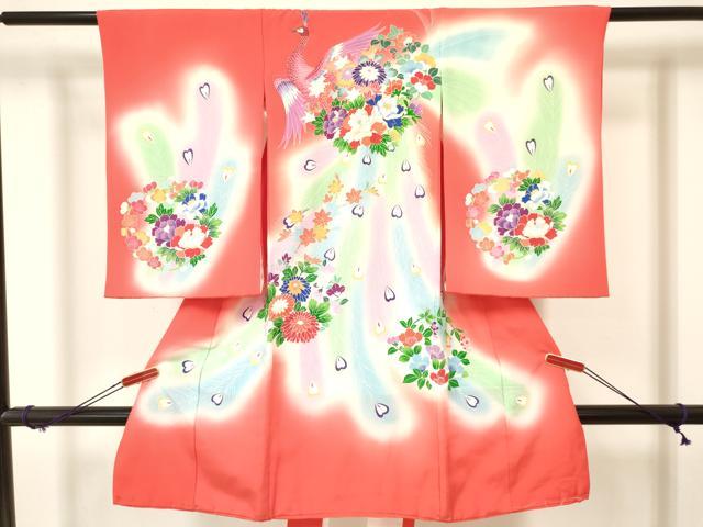 平和屋着物[]お宮参り　女の子　祝着　産着　初着　のしめ　孔雀花文　暈し染め　ラインストーン　逸品　DAAY3178ma