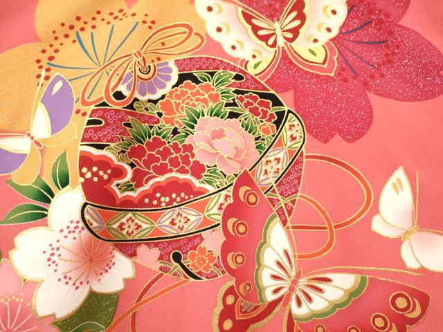 平和屋着物[]お宮参り　女の子　祝着　産着　初着　のしめ　舞桜鈴花蝶文　暈し染め　金彩　逸品　DAAY3180ma