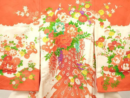 平和屋着物[]お宮参り　女の子　祝着　産着　初着　のしめ　駒刺繍　孔雀花文　金彩　逸品　DAAY3183ma