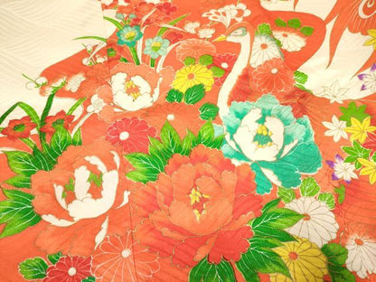 平和屋着物[]お宮参り　女の子　祝着　産着　初着　のしめ　駒刺繍　孔雀花文　金彩　逸品　DAAY3183ma